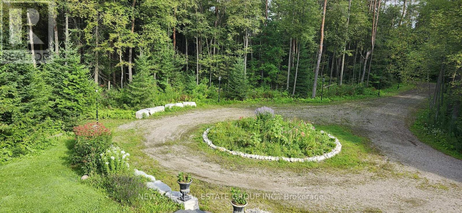 9031 Sideroad 17, Erin, ON - Outdoor With View