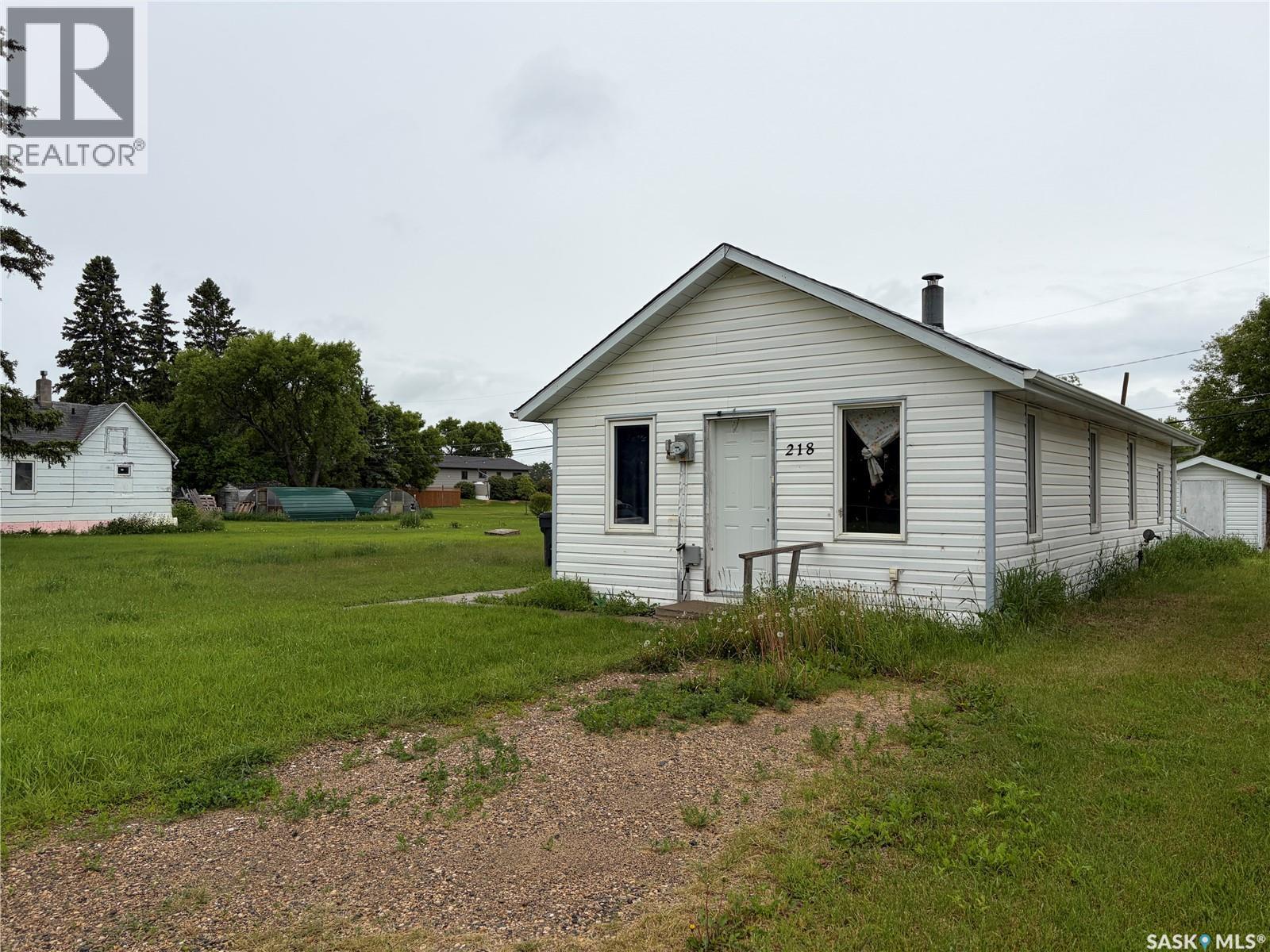 218 Main Street, Norquay, SK - Outdoor