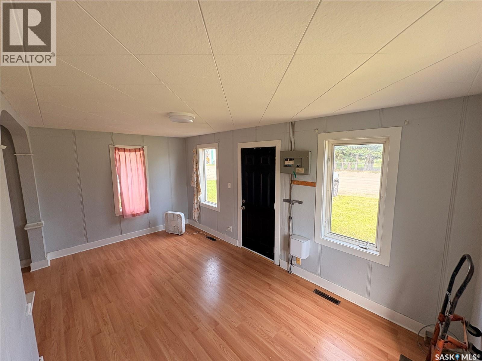 218 Main Street, Norquay, SK - Indoor Photo Showing Other Room