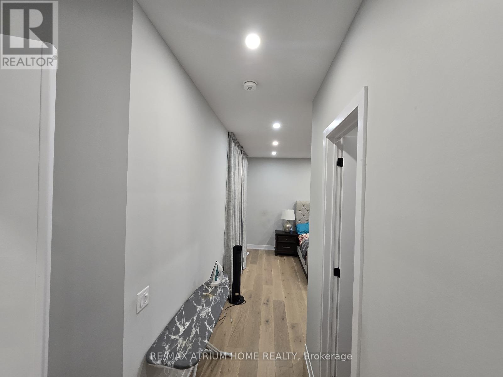 5 Norbury Crescent, Toronto, ON - Indoor Photo Showing Other Room