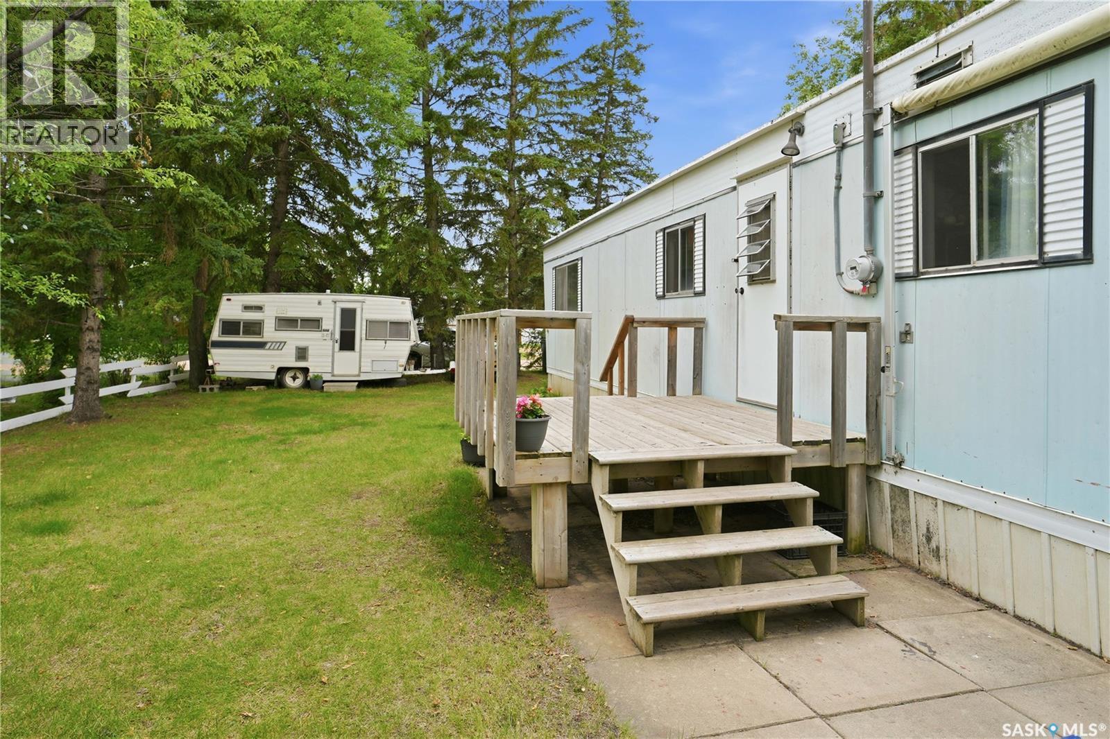 771 Joseph Crescent, Cochin, SK - Outdoor