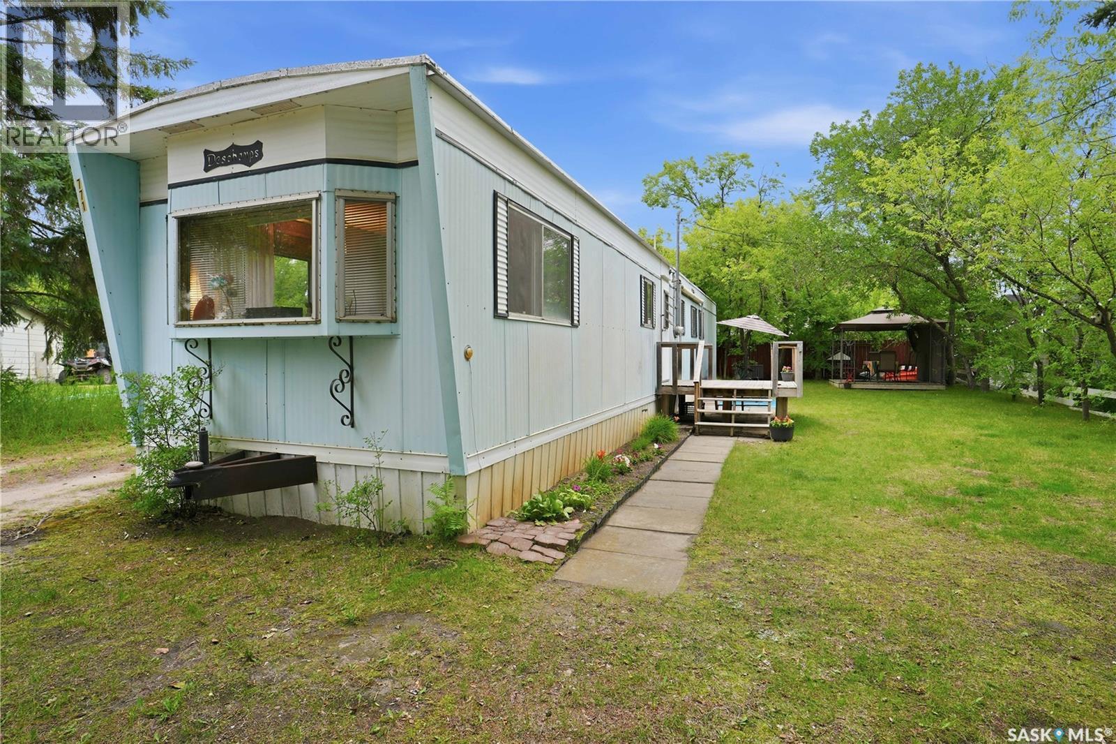 771 Joseph Crescent, Cochin, SK - Outdoor