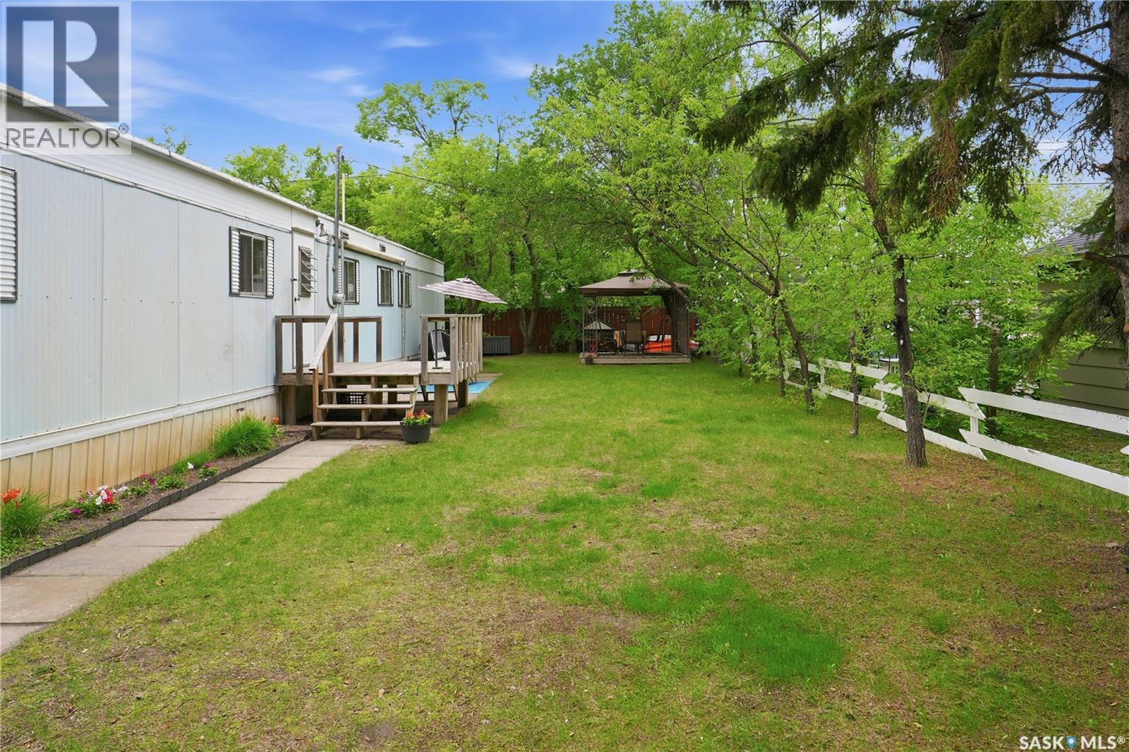 771 Joseph Crescent, Cochin, SK - Outdoor