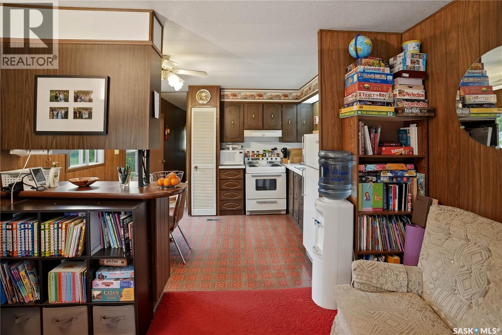 771 Joseph Crescent, Cochin, SK - Indoor