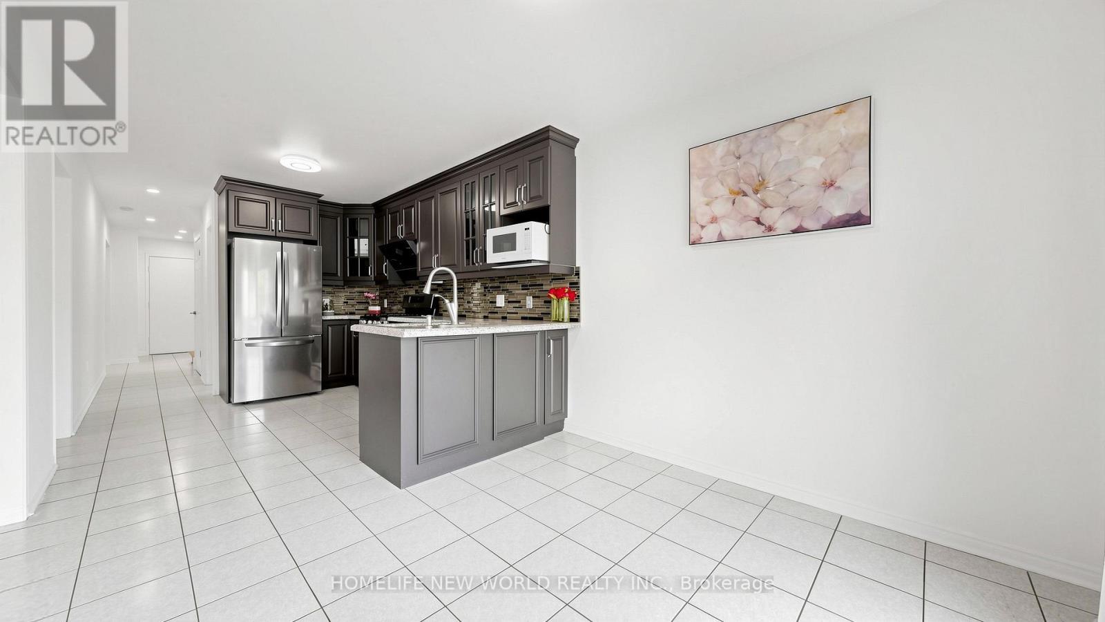 73 Doubtfire Crescent, Markham, ON - Indoor Photo Showing Kitchen