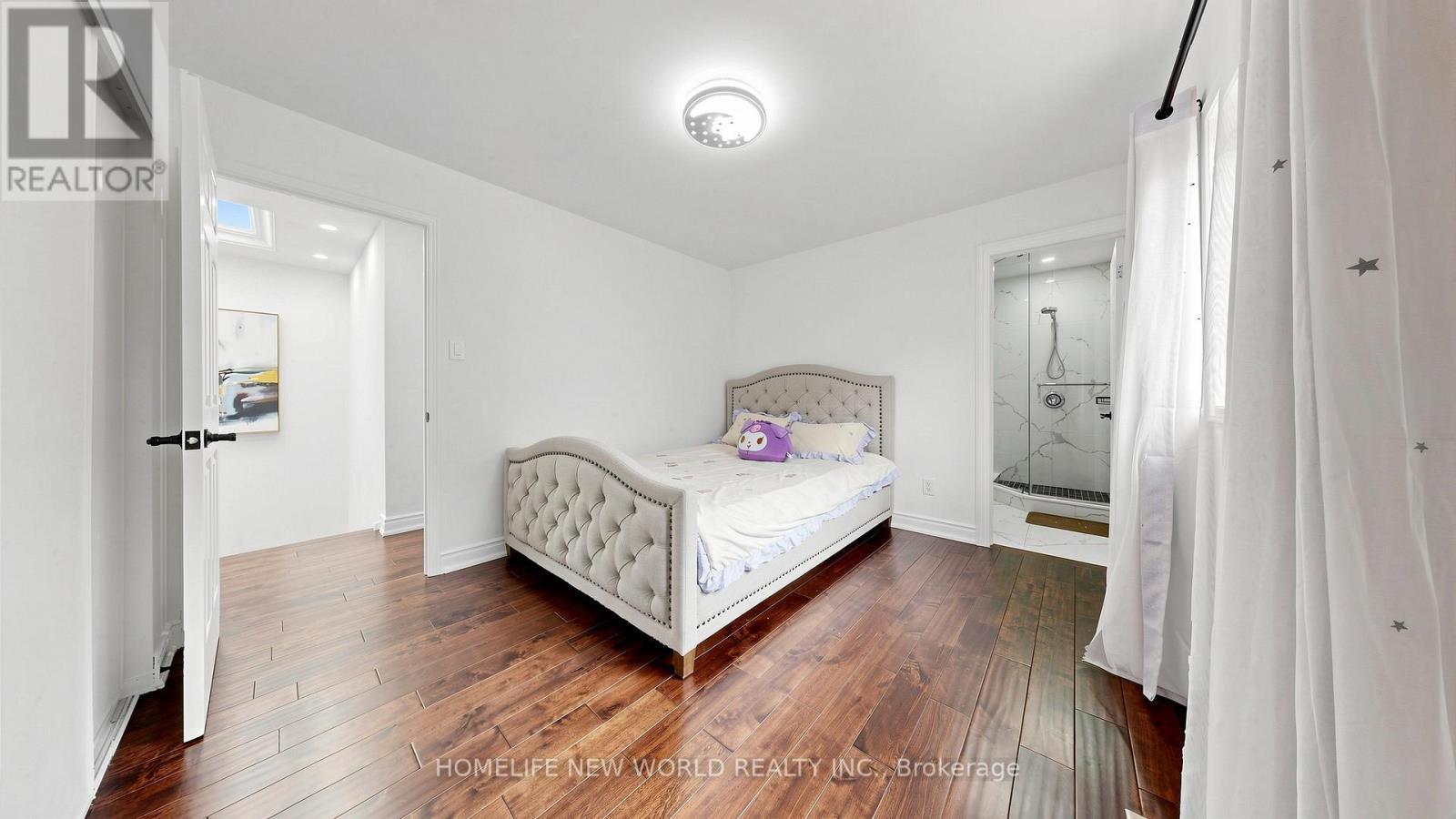 73 Doubtfire Crescent, Markham, ON - Indoor Photo Showing Bedroom