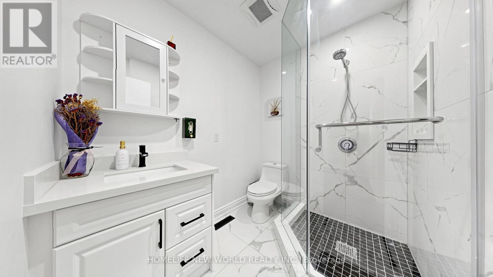 73 Doubtfire Crescent, Markham, ON - Indoor Photo Showing Bathroom