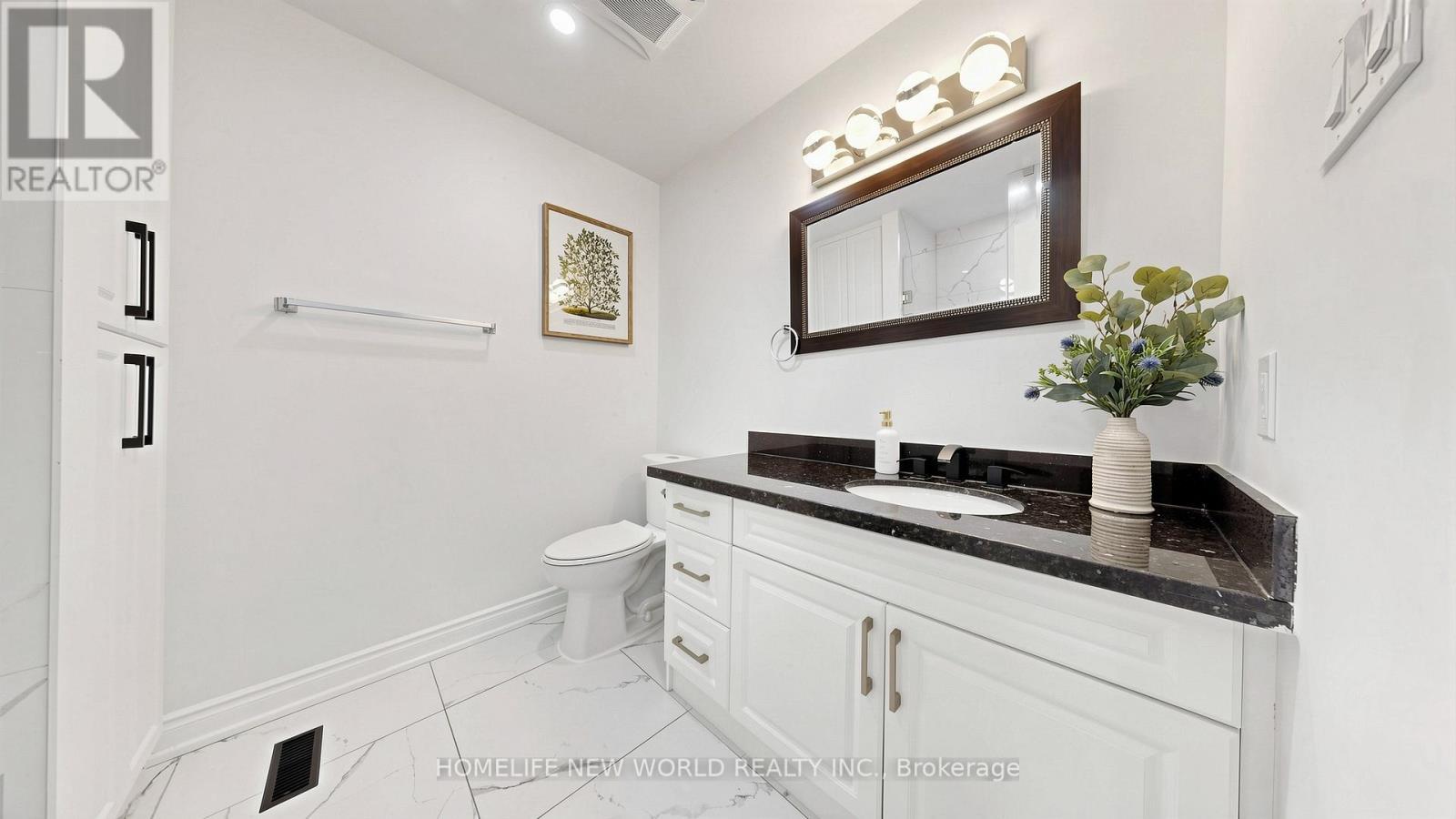 73 Doubtfire Crescent, Markham, ON - Indoor Photo Showing Bathroom