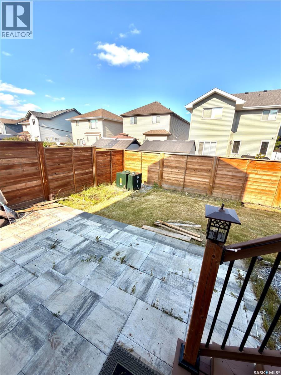 539 Secord Manor, Saskatoon, SK - Outdoor