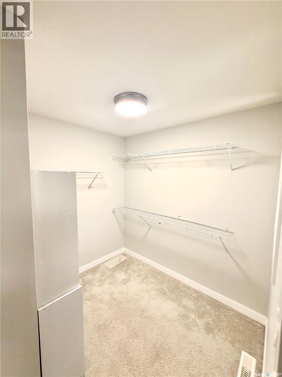 539 Secord Manor, Saskatoon, SK - Indoor With Storage