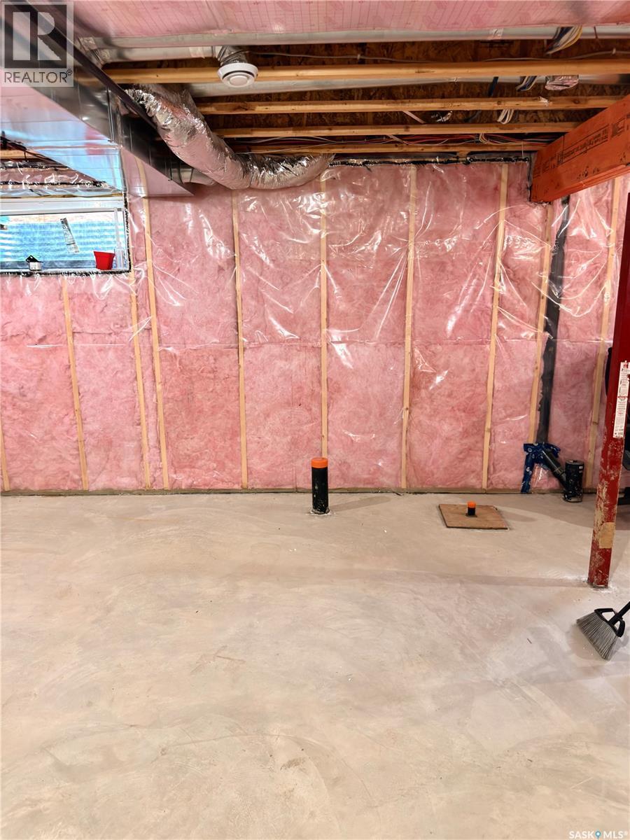 539 Secord Manor, Saskatoon, SK - Indoor Photo Showing Basement