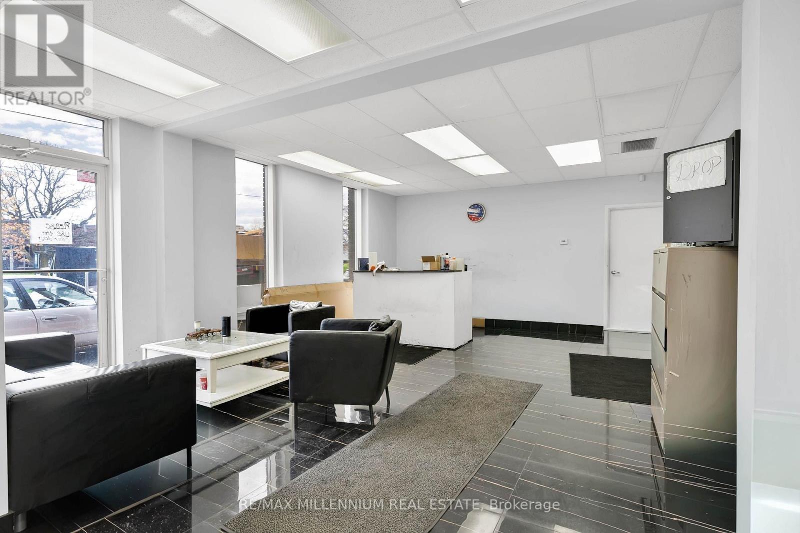 5435 Maingate Drive, Mississauga, ON