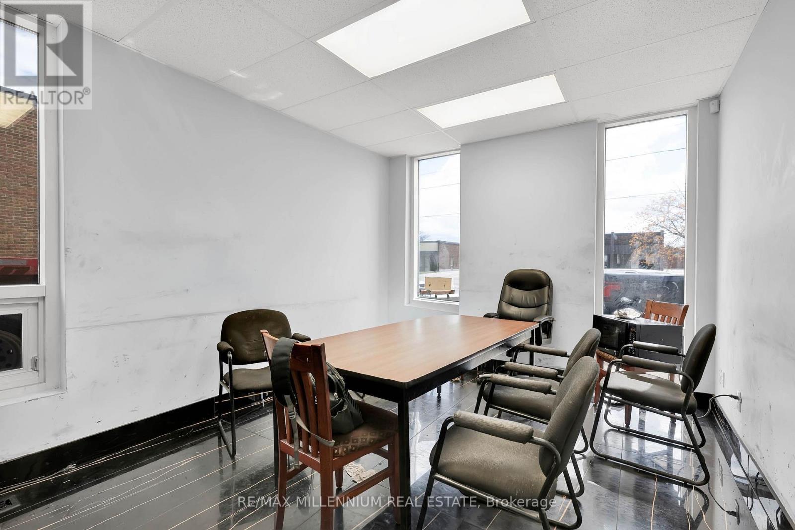 5435 Maingate Drive, Mississauga, ON