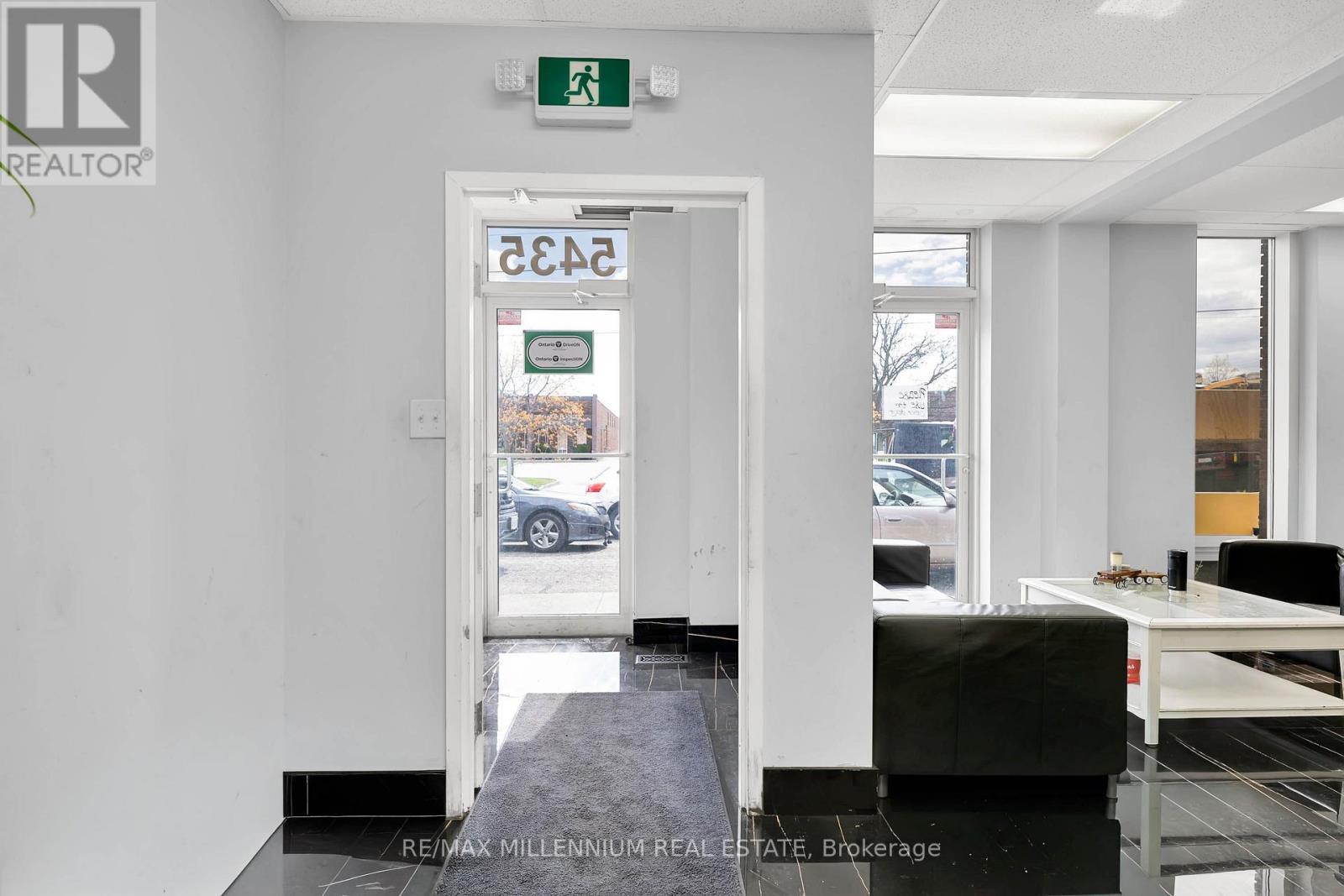 5435 Maingate Drive, Mississauga, ON