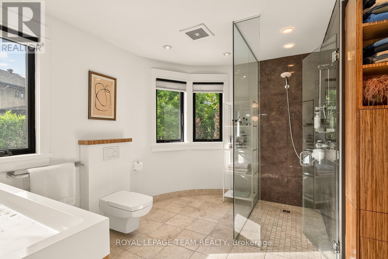 120 Riverdale Avenue, Ottawa, ON - Indoor Photo Showing Bathroom