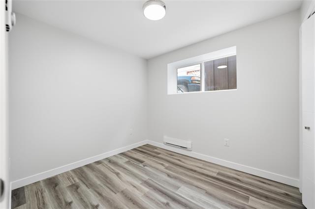 369 Berry St, Winnipeg, MB - Indoor Photo Showing Other Room