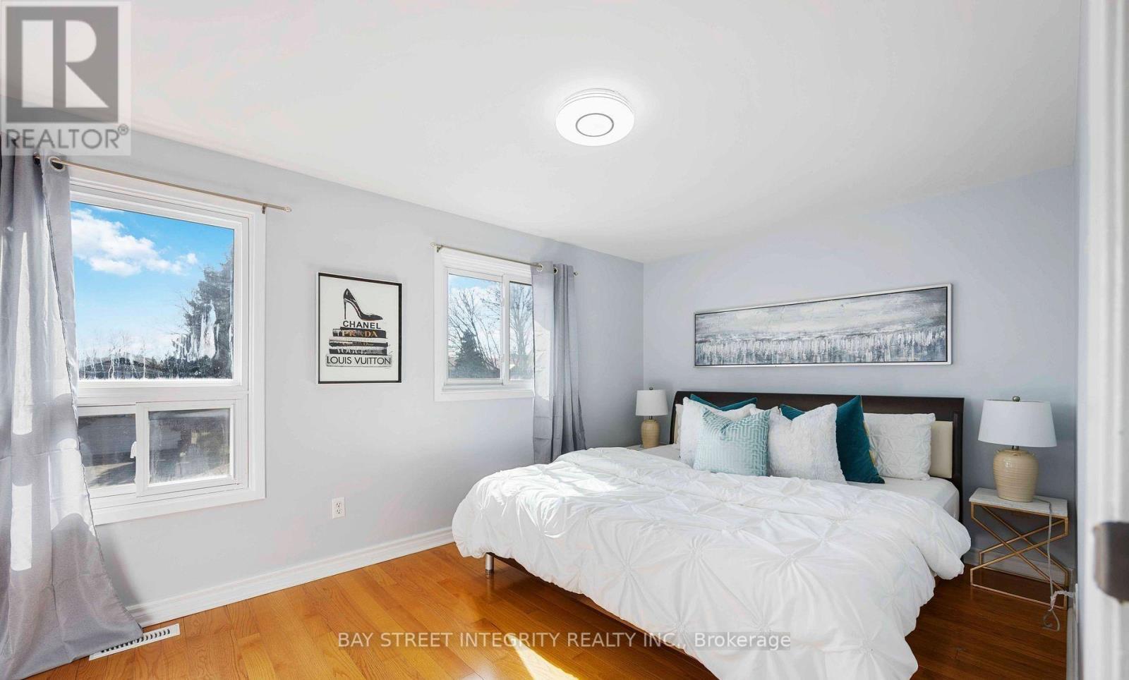 22 Dunbar Crescent, Markham, ON - Indoor Photo Showing Bedroom