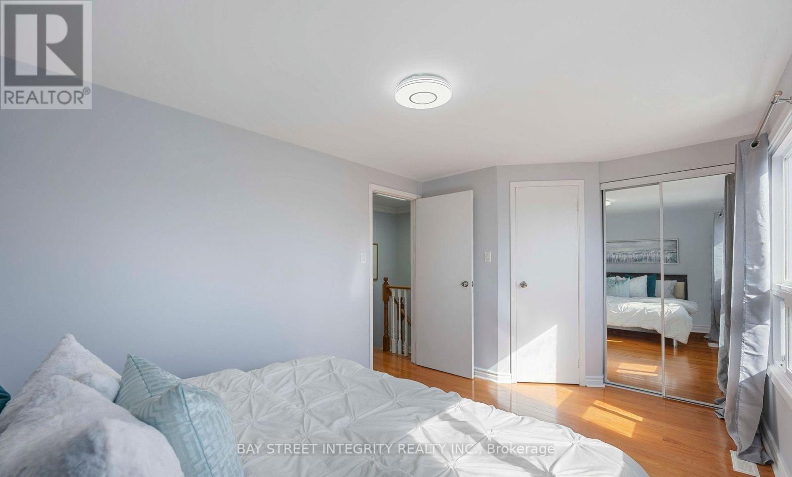22 Dunbar Crescent, Markham, ON - Indoor Photo Showing Bedroom