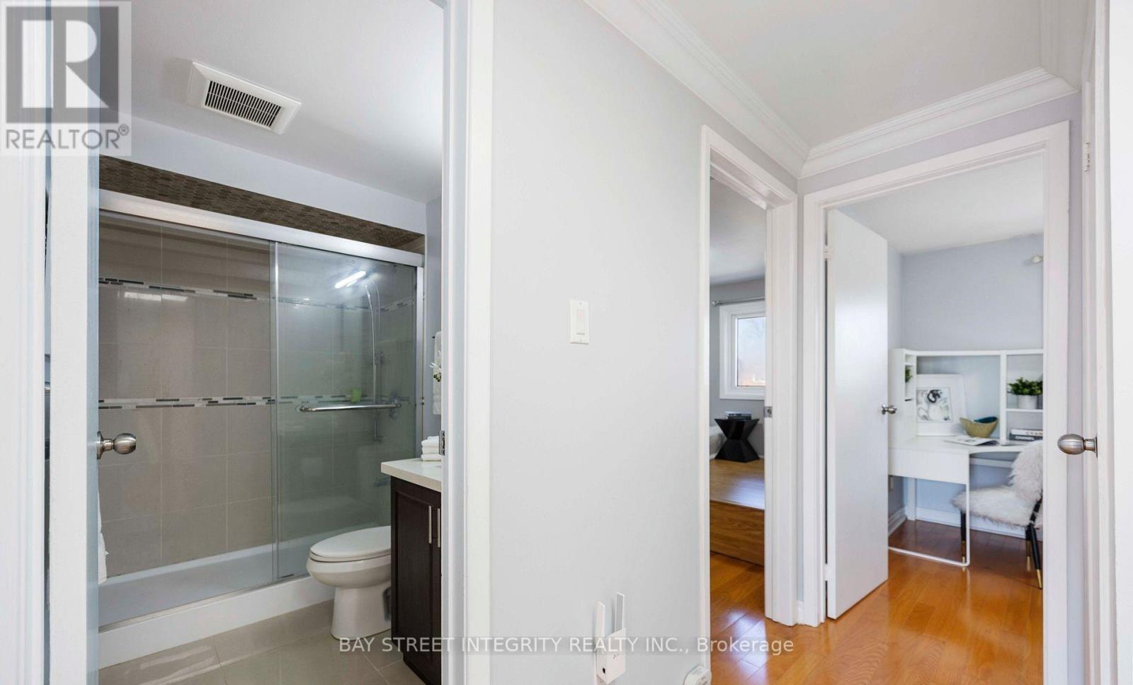22 Dunbar Crescent, Markham, ON - Indoor Photo Showing Bathroom