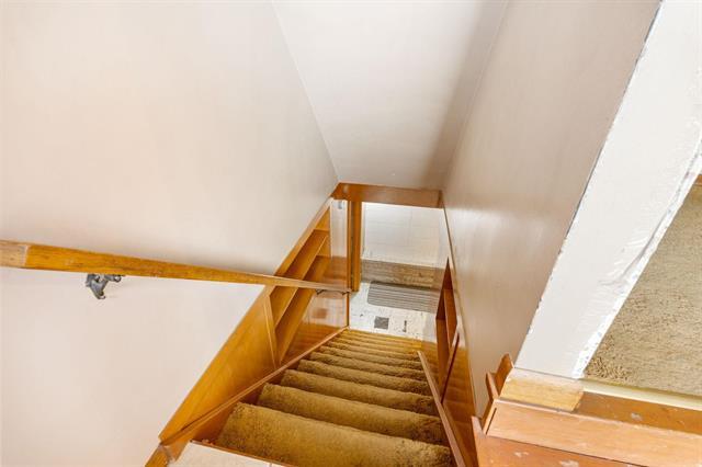 61 Verbena St, Winnipeg, MB - Indoor Photo Showing Other Room