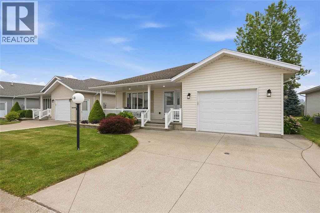 5600 Blackwell Sideroad Unit# 453, Sarnia, ON - Outdoor With Deck Patio Veranda With Facade