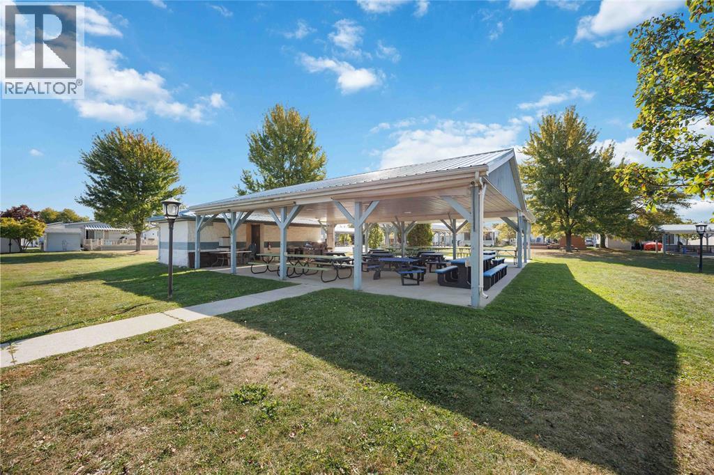 5600 Blackwell Sideroad Unit# 453, Sarnia, ON - Outdoor With Deck Patio Veranda