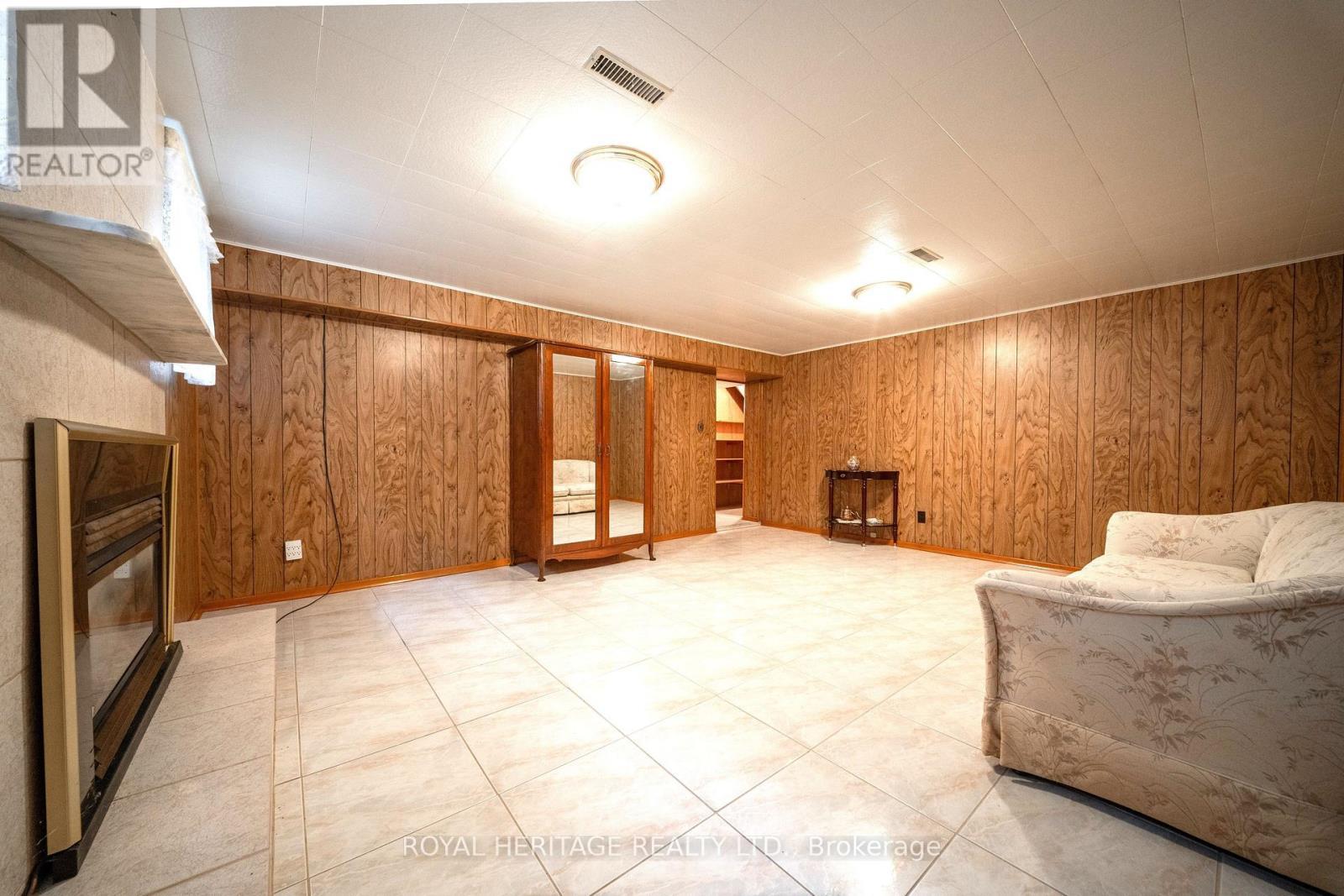 79 Fulbert Crescent, Toronto, ON - Indoor Photo Showing Other Room
