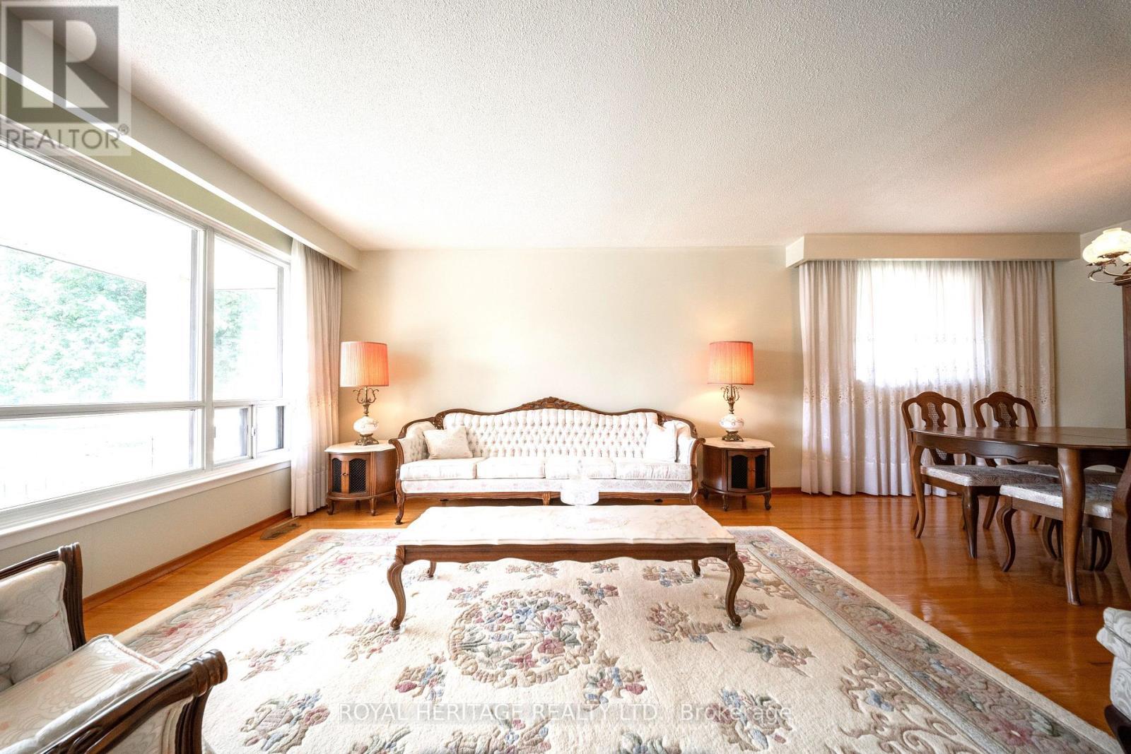 79 Fulbert Crescent, Toronto, ON - Indoor
