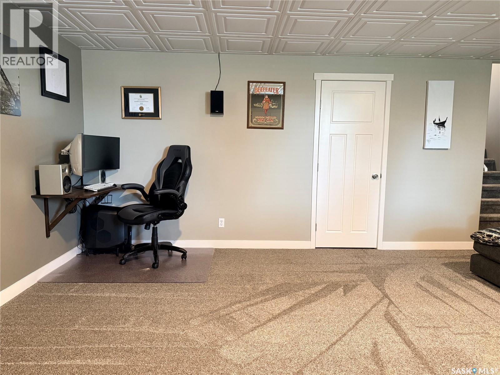 34 701 Mcintosh Street E, Swift Current, SK - Indoor