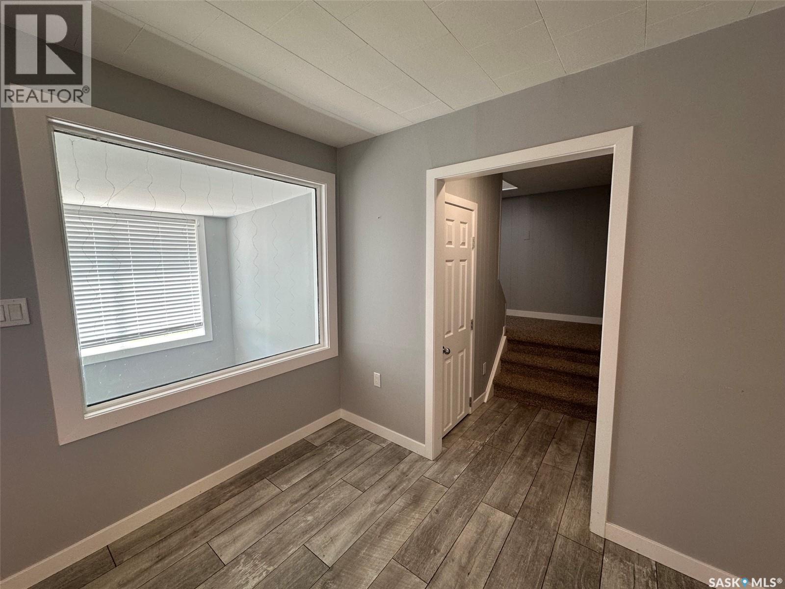 142 2Nd Avenue W, Central Butte, SK - Indoor Photo Showing Other Room