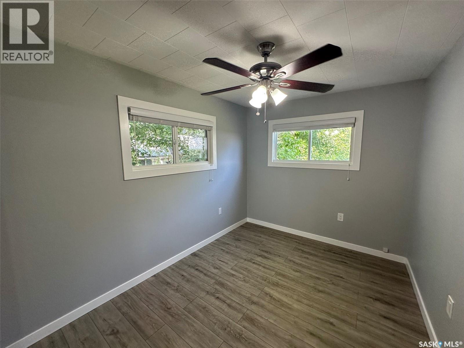 142 2Nd Avenue W, Central Butte, SK - Indoor Photo Showing Other Room