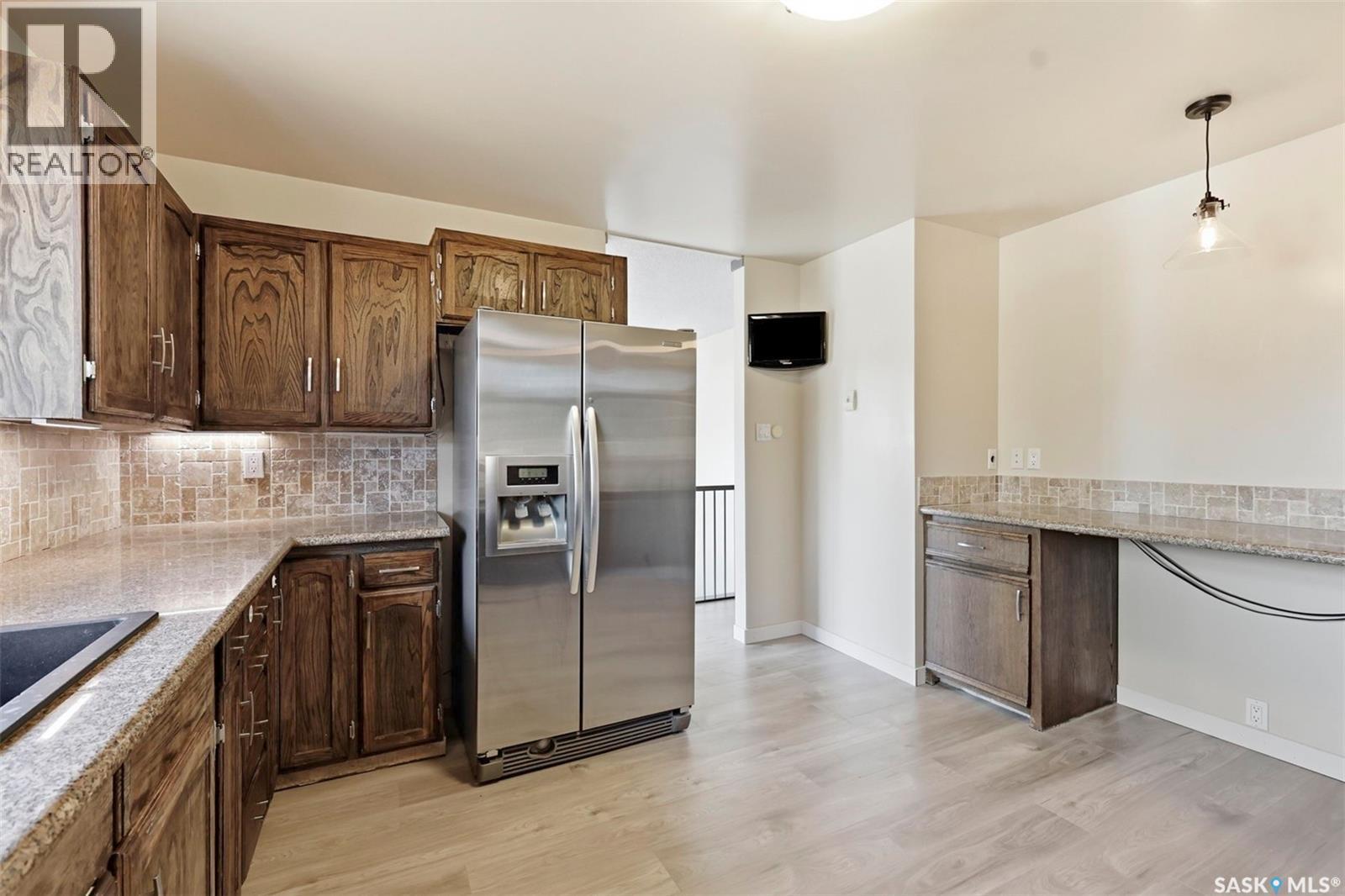 65 Rennie Place, Saskatoon, SK - Indoor Photo Showing Kitchen