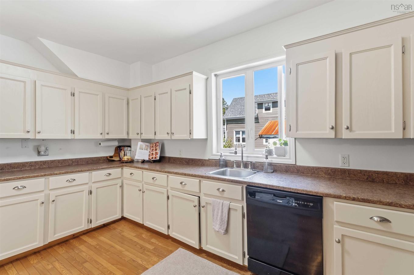 311 Stannus Street, Windsor, NS - Indoor Photo Showing Kitchen