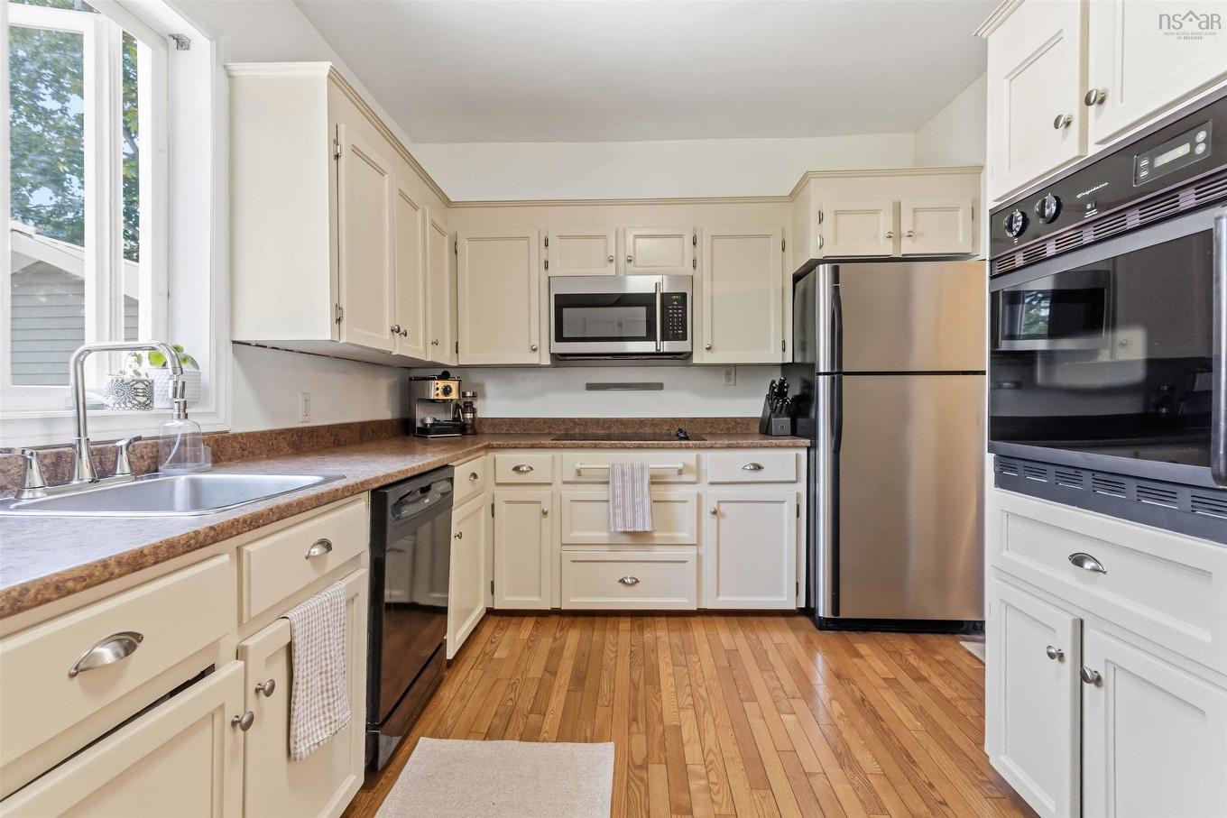 311 Stannus Street, Windsor, NS - Indoor Photo Showing Kitchen