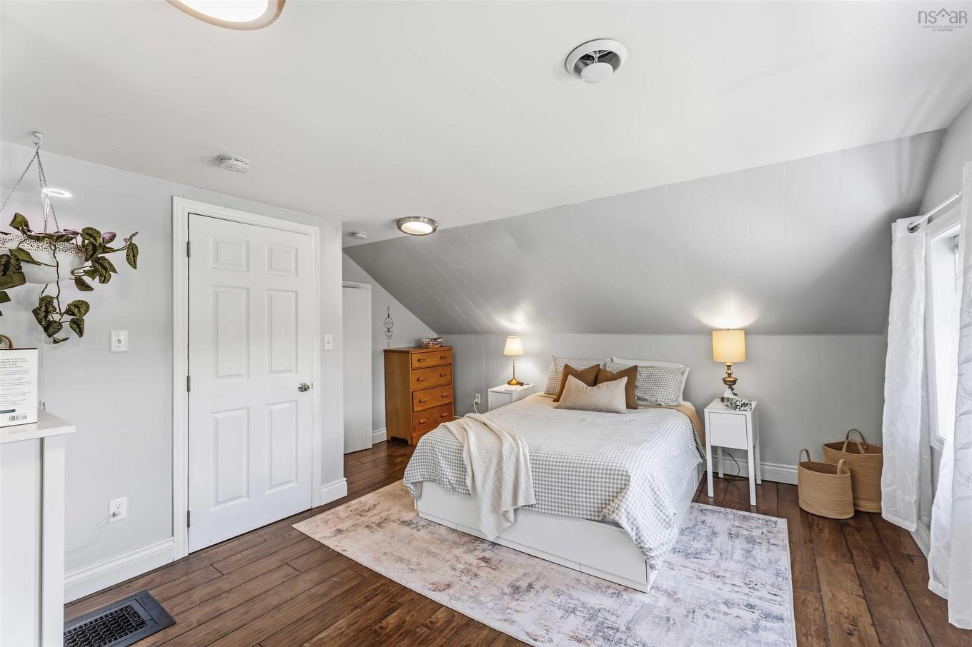 311 Stannus Street, Windsor, NS - Indoor Photo Showing Bedroom
