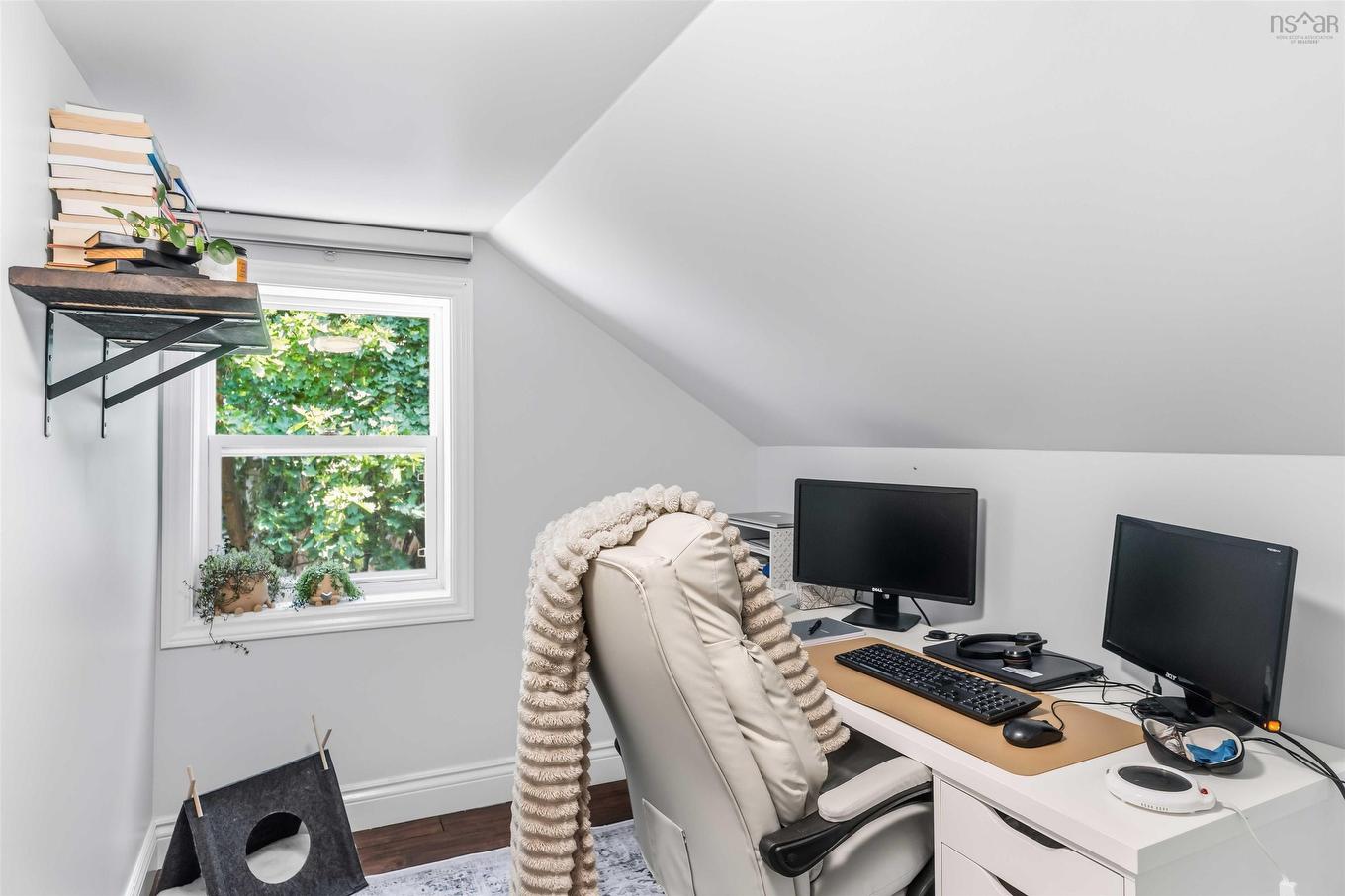 311 Stannus Street, Windsor, NS - Indoor Photo Showing Office