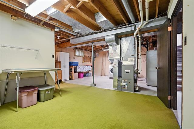 222 Stuart Ave, Winnipeg, MB - Indoor Photo Showing Basement