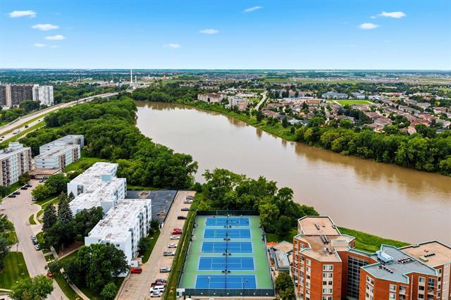222 Stuart Ave, Winnipeg, MB - Outdoor With Body Of Water With View