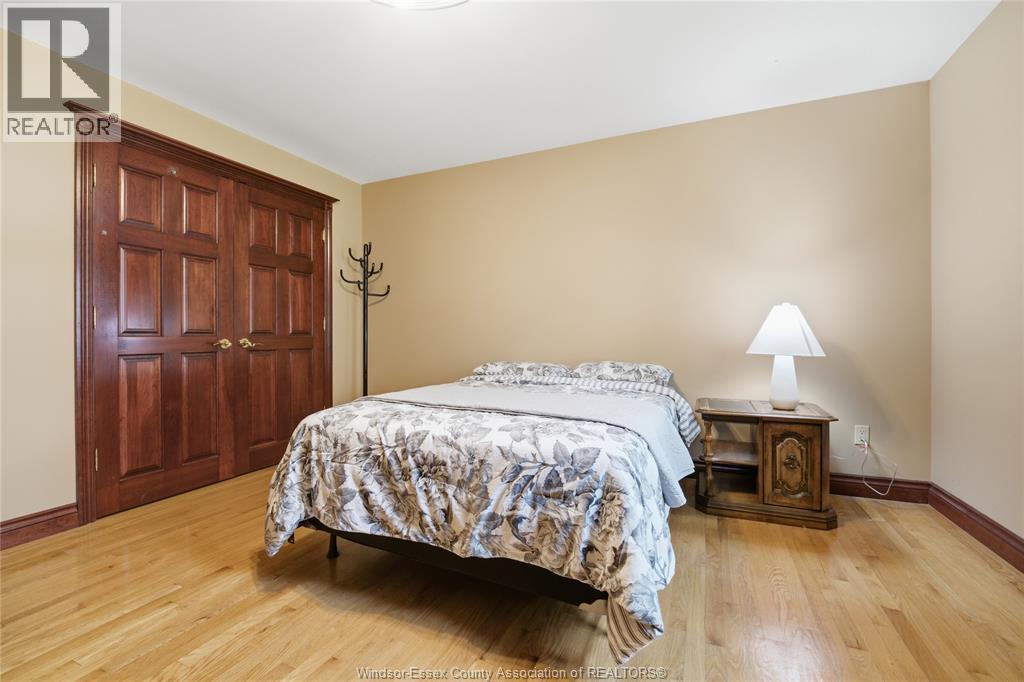 2073 Lesperance Road, Tecumseh, ON - Indoor Photo Showing Bedroom