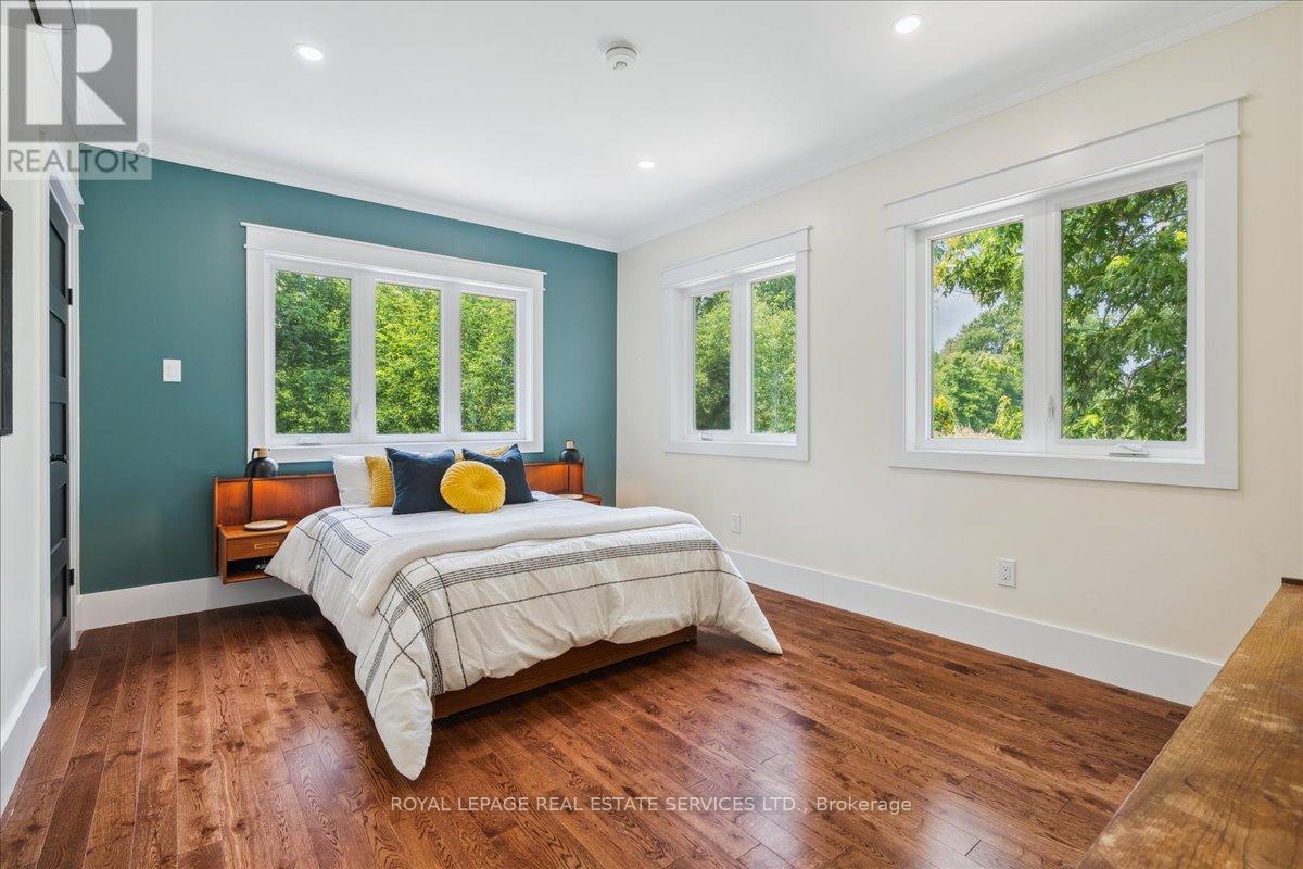 62 Windemere Road, Hamilton, ON - Indoor Photo Showing Bedroom