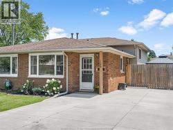 129 Lansdowne AVENUE Kingsville, ON N9Y 1S4