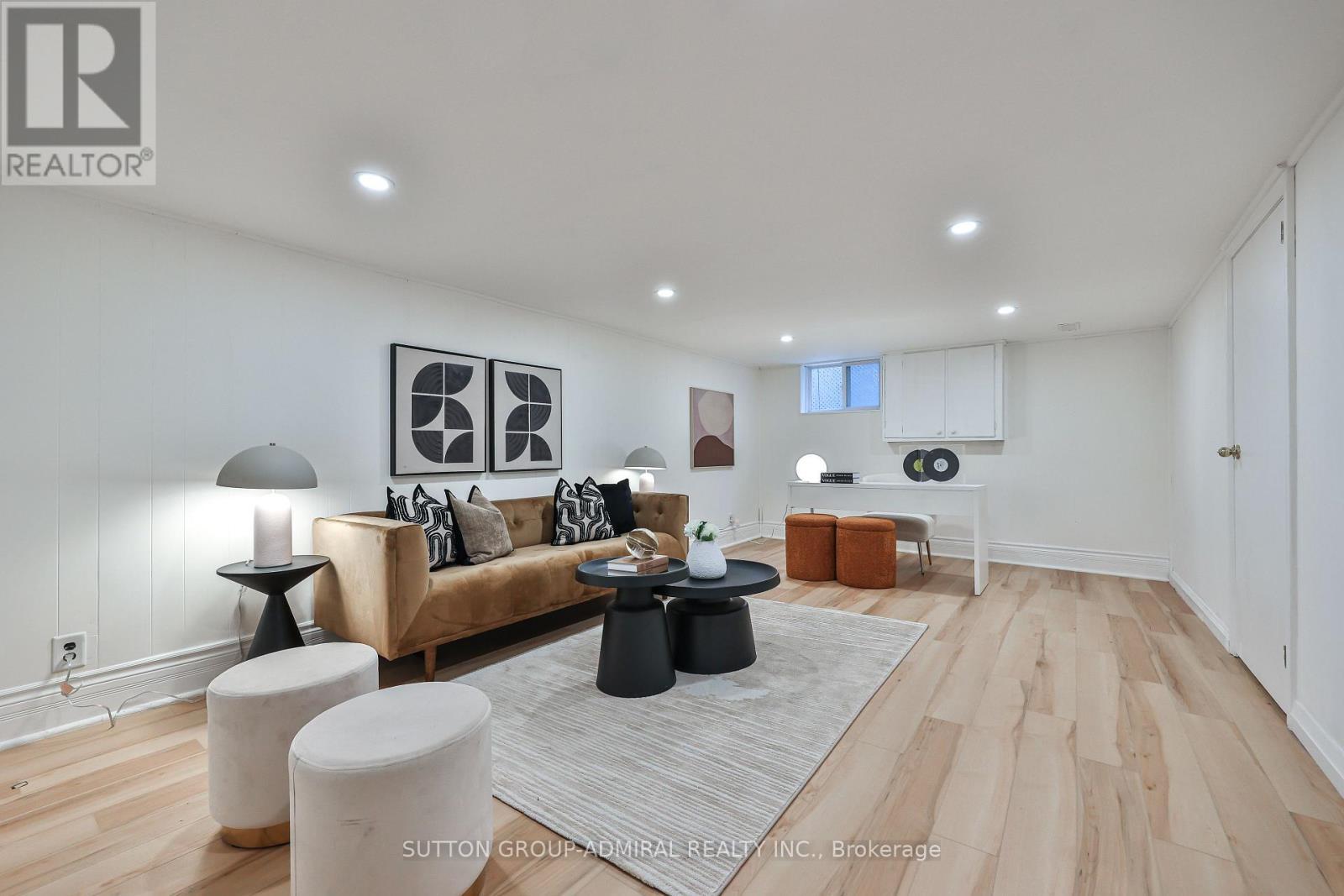 81 Yorkview Drive, Toronto, ON - Indoor