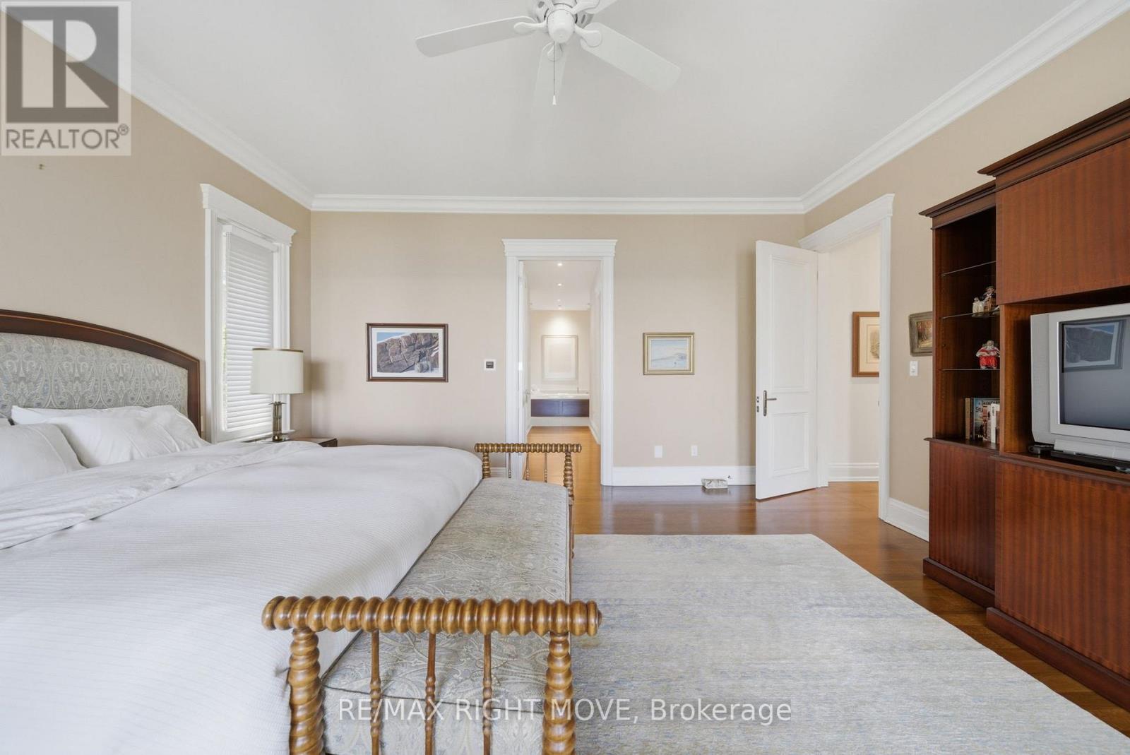 28 Maple Drive, Orillia, ON - Indoor Photo Showing Bedroom