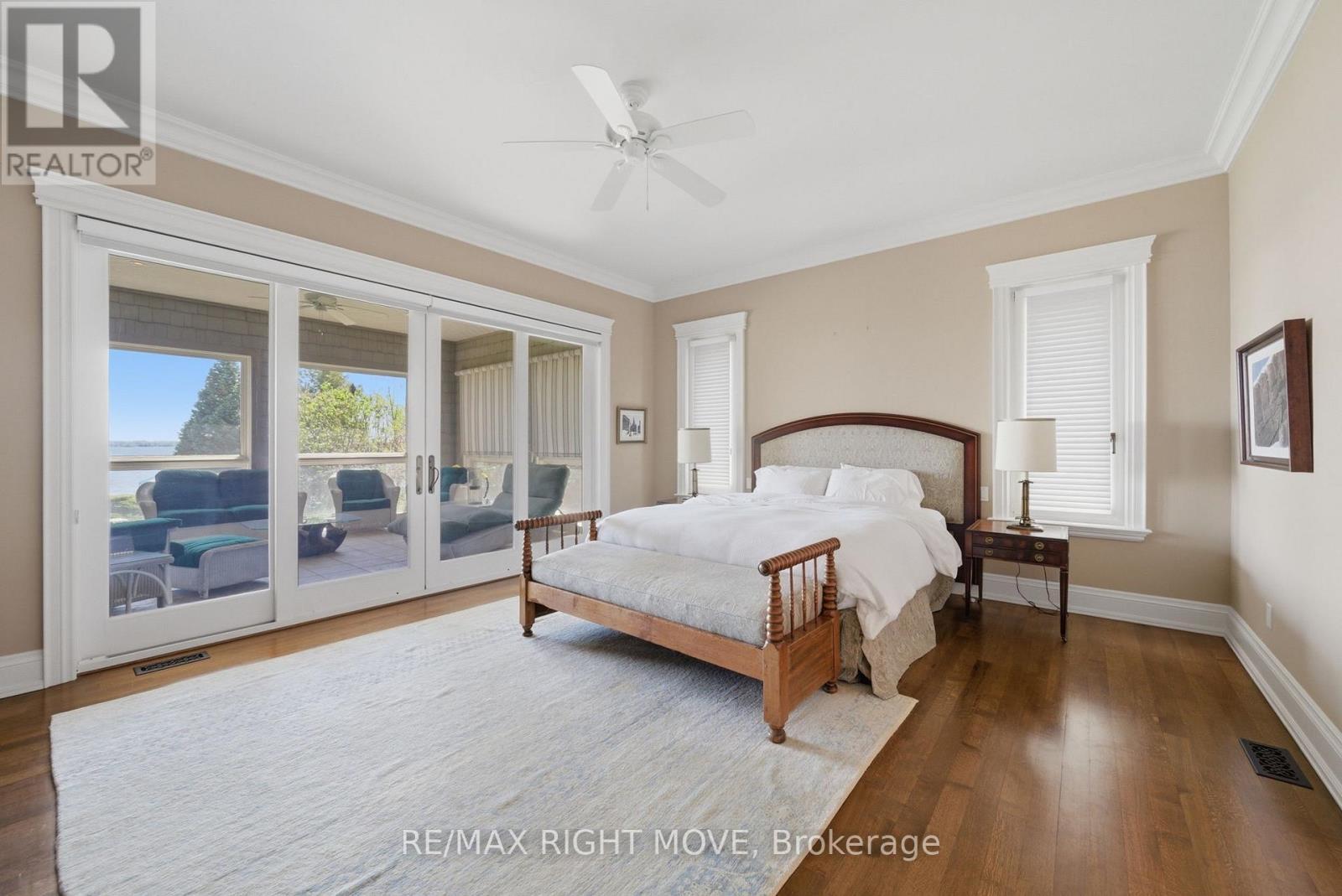 28 Maple Drive, Orillia, ON - Indoor Photo Showing Bedroom