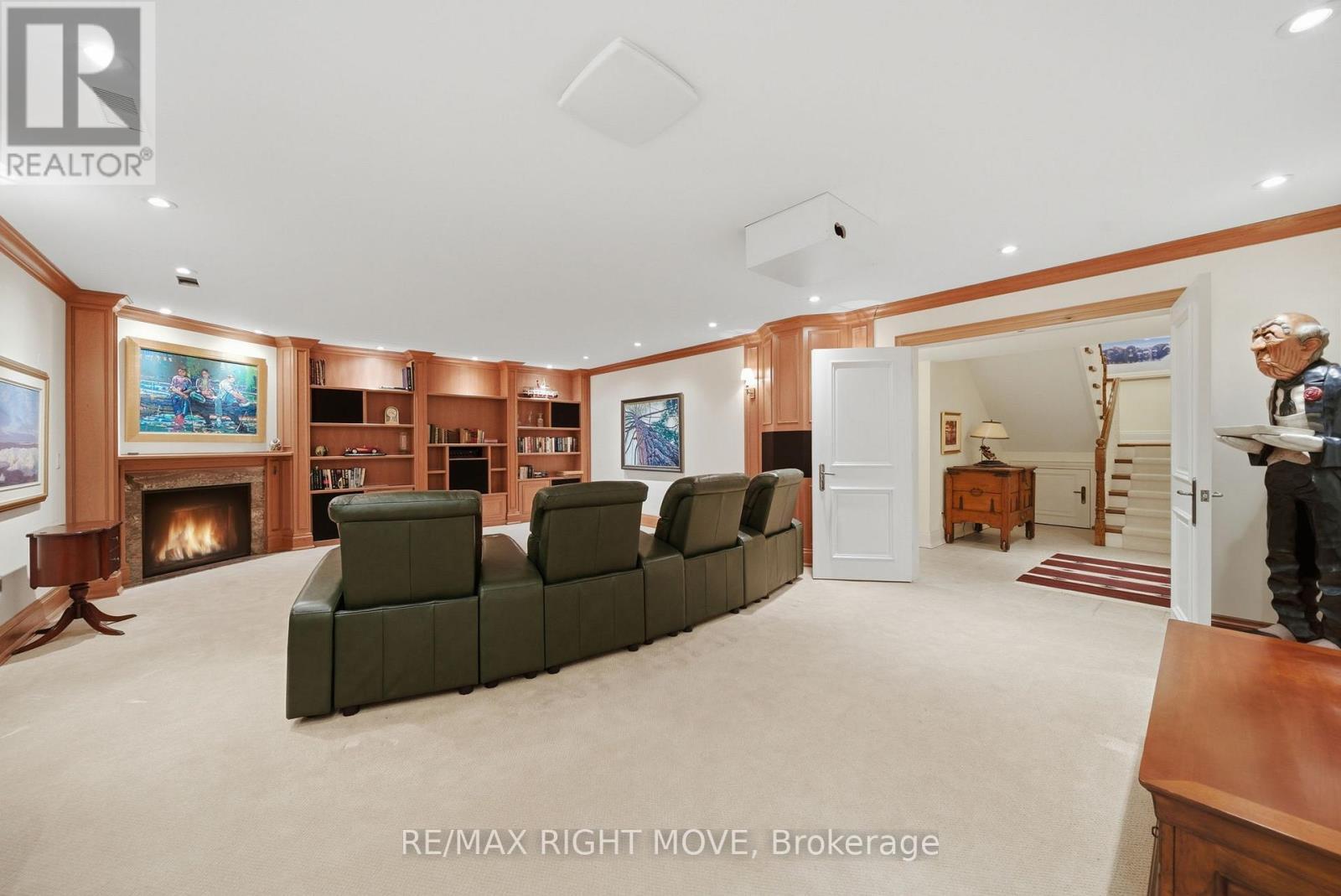 28 Maple Drive, Orillia, ON - Indoor With Fireplace