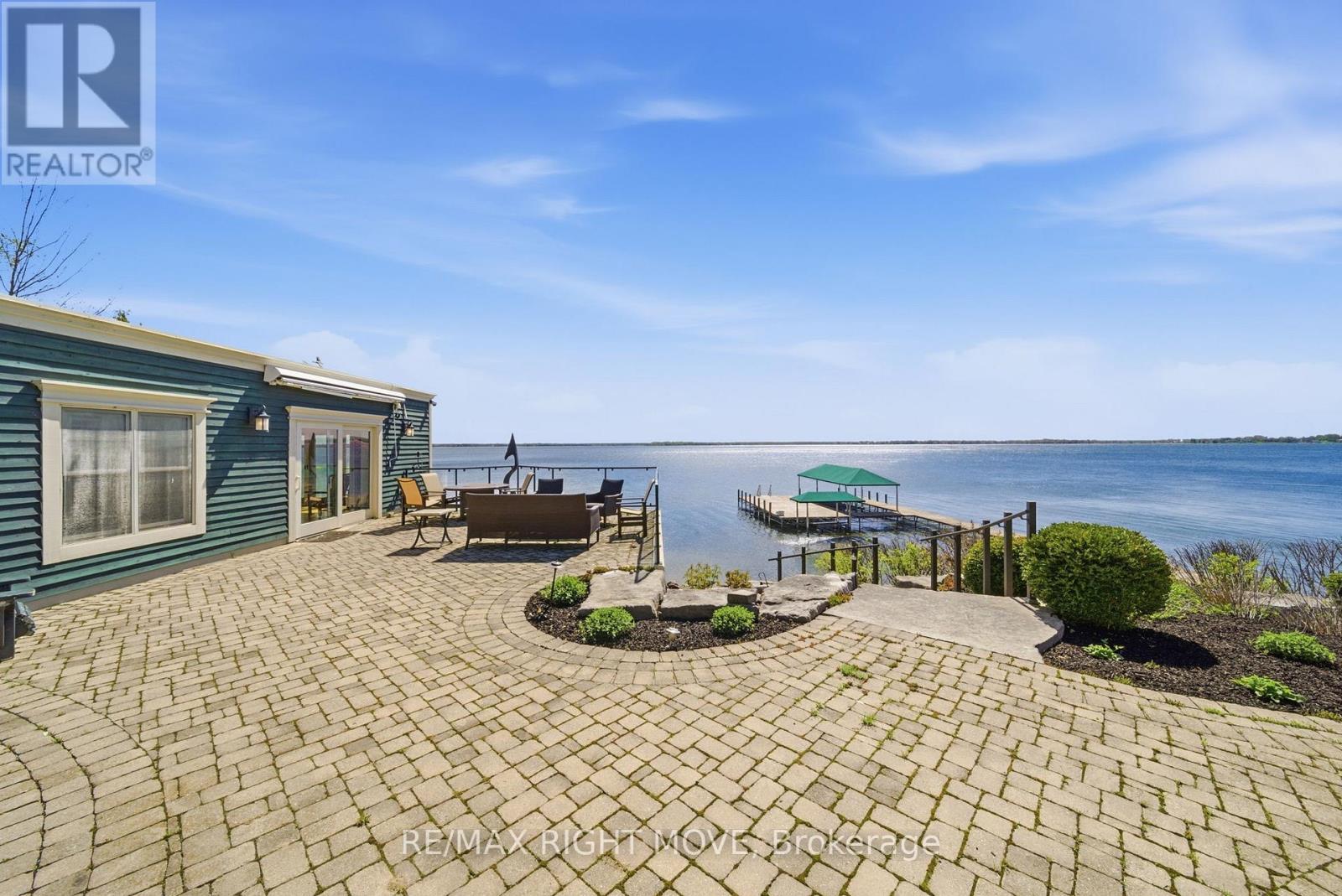 28 Maple Drive, Orillia, ON - Outdoor With Body Of Water