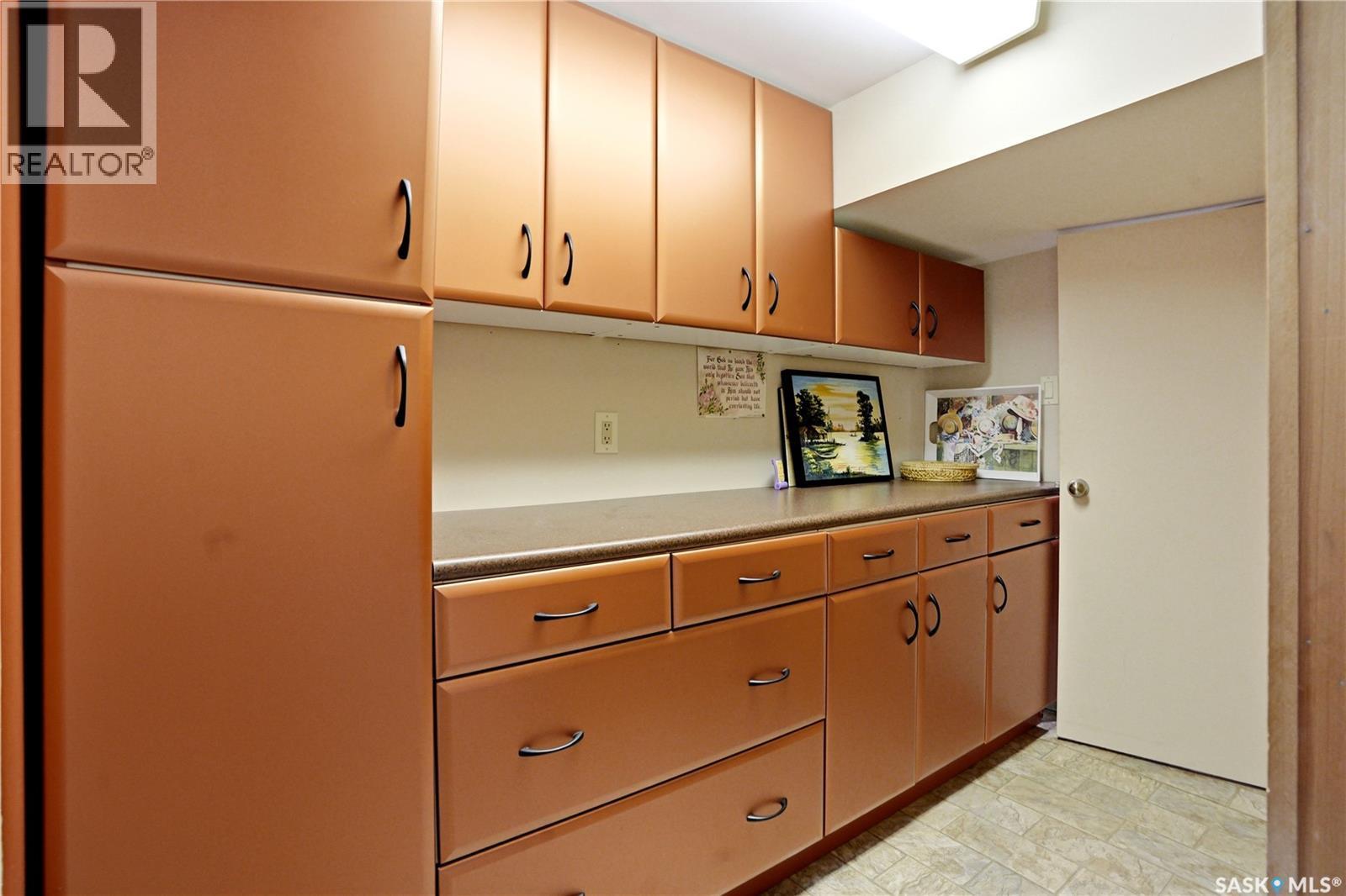 1601 Morgan Avenue, Saskatoon, SK - Indoor