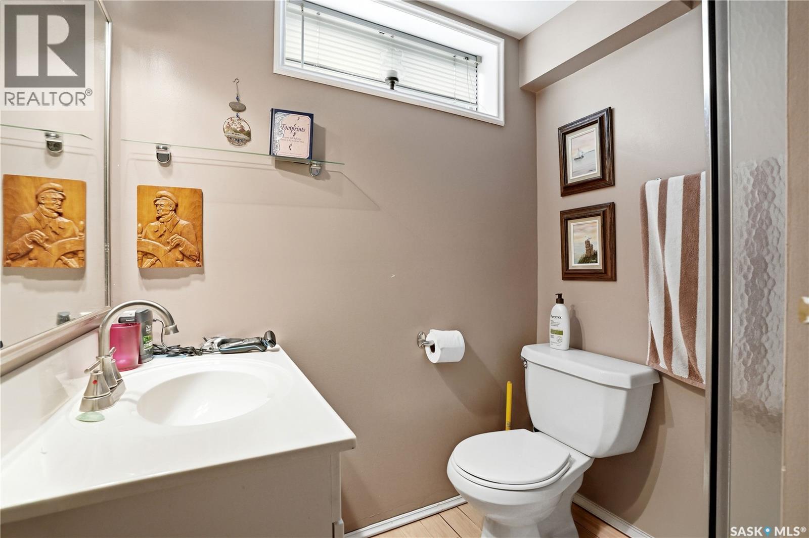 1601 Morgan Avenue, Saskatoon, SK - Indoor Photo Showing Bathroom