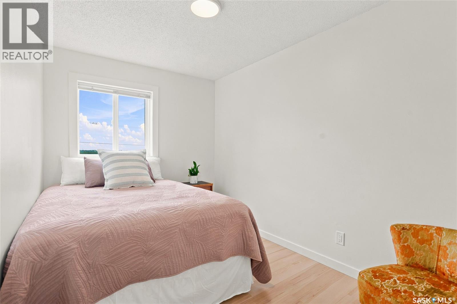 342 Haslam Crescent, Saskatoon, SK - Indoor Photo Showing Bedroom