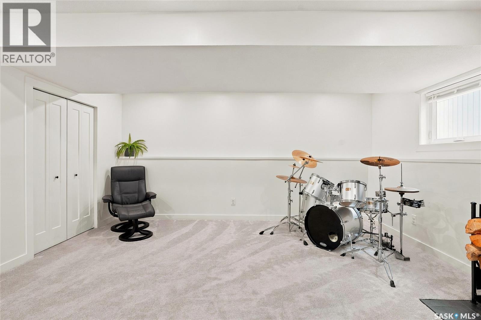 342 Haslam Crescent, Saskatoon, SK - Indoor